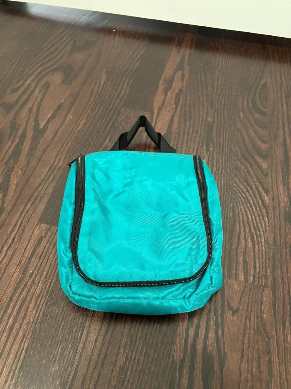 L.L. Bean Hanging Toiletry Bag Personal Travel Organizer, Turquoise, One Size